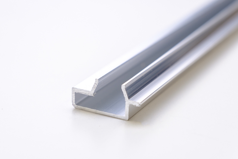 Spacewall-Lamellen und Profile - Ladenbau