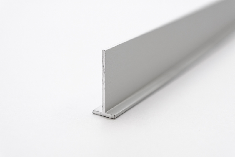 Vertikaler Aluminiumverbinder für Spacewall-Paneele