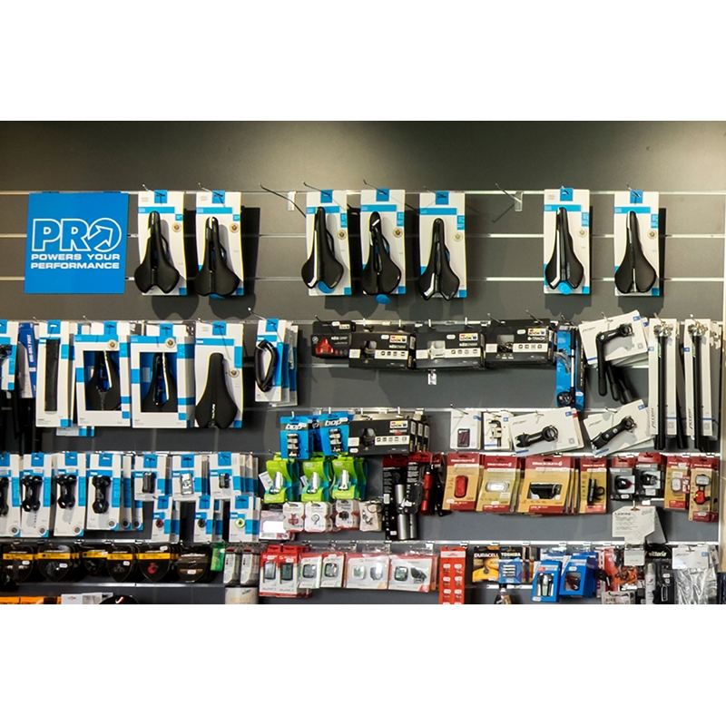 Plinth Slatwall Shopwall hellgrau, Esche