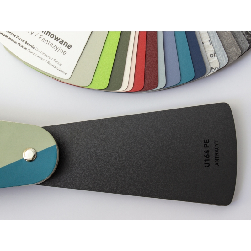 Ladenpaneele SPACEWALL -Regale Farbe Schwarz- Ladeneinrichtung