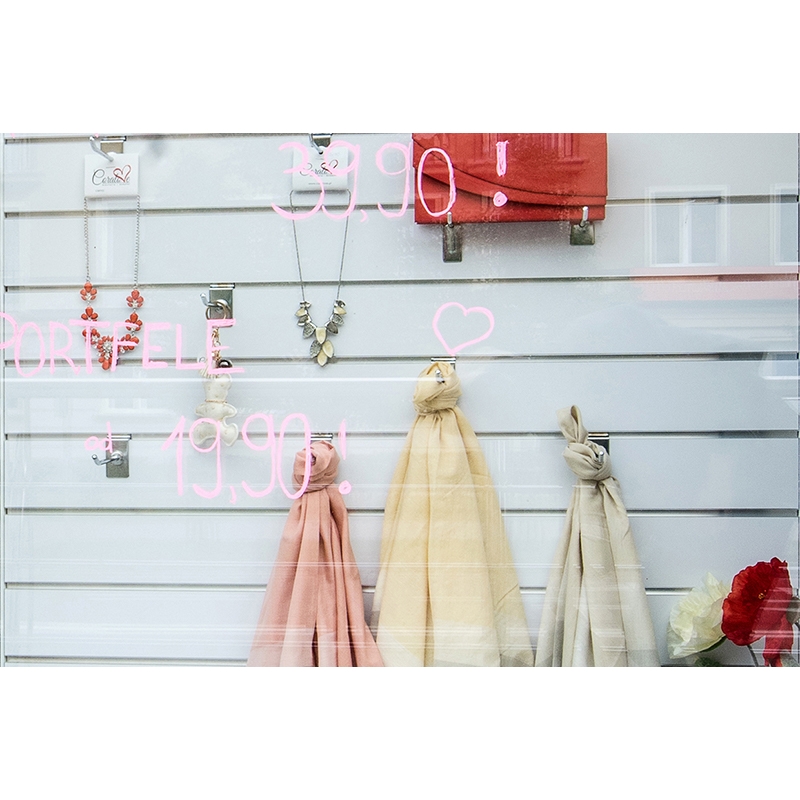 Plinth Slatwall Ladenwand Ahorn